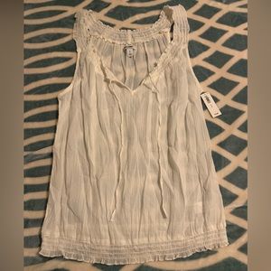 Large white Old Navy tank top NWT